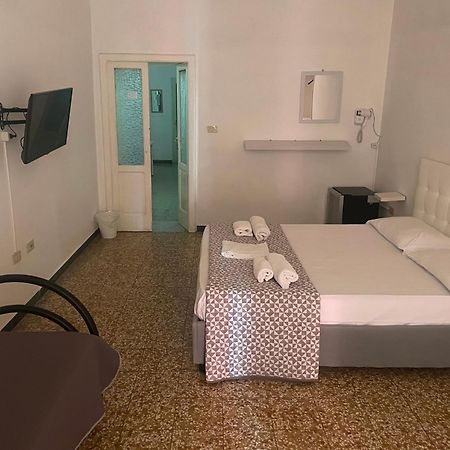 Dama Hostelbb ナポリ エクステリア 写真
